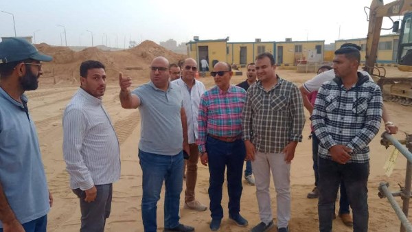 جولة رئيس جهاز مدينة حدائق أكتوبر 