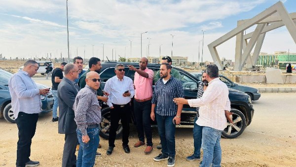  جولة رئيس جهاز مدينة حدائق أكتوبر 