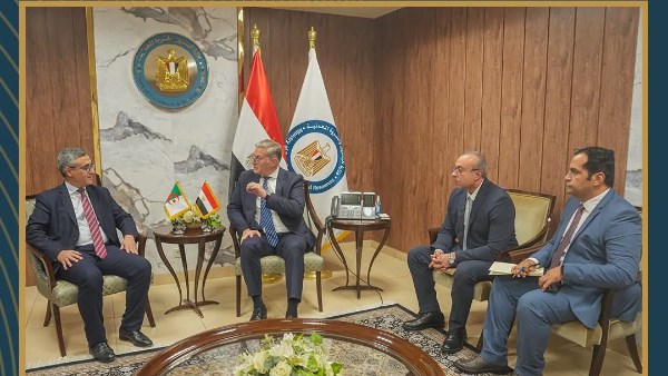 وزير البترول 