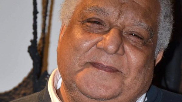 الكاتب مصطفى نصر