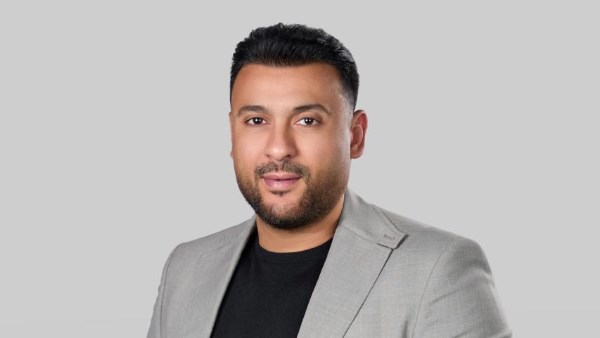 عمر الغنيمي