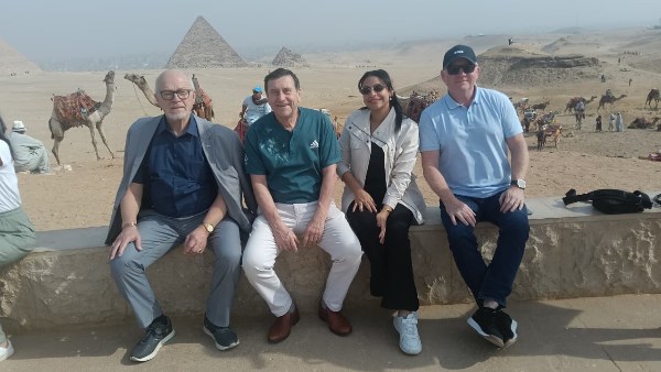 شاهد.. جولة وفود الكاراتيه في الأهرامات والمتحف المصري الكبير شاهد.. جولة وفود الكاراتيه في الأهرامات والمتحف المصري الكبير