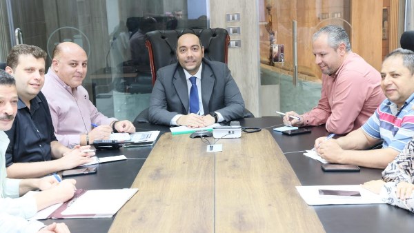 اجتماع نائب محافظة المنوفية 