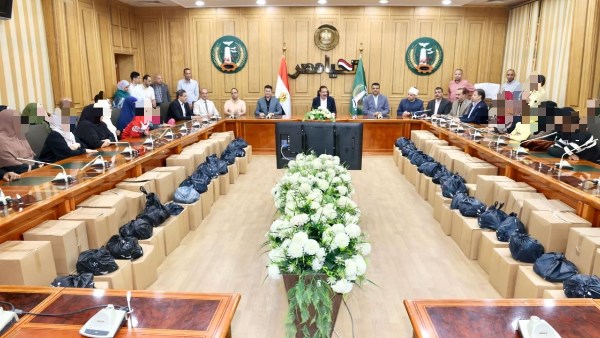 لقاء محافظ المنوفية 