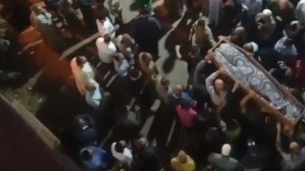 جنازة السيده ورضيعها 