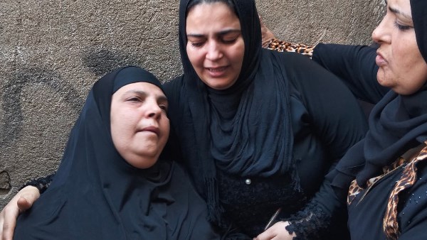 أسرة المجني عليها 