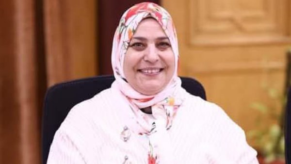 د. حنان عبدالعزيز 