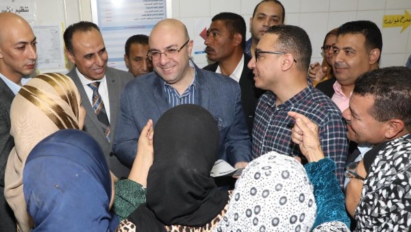 محافظ بني سويف يتفقد انتظام وسير العمل ومستوى الخدمات المقدمة بوحدة الدوالطة الصحية محافظ بني سويف يتفقد انتظام وسير العمل ومستوى الخدمات المقدمة بوحدة الدوالطة الصحية