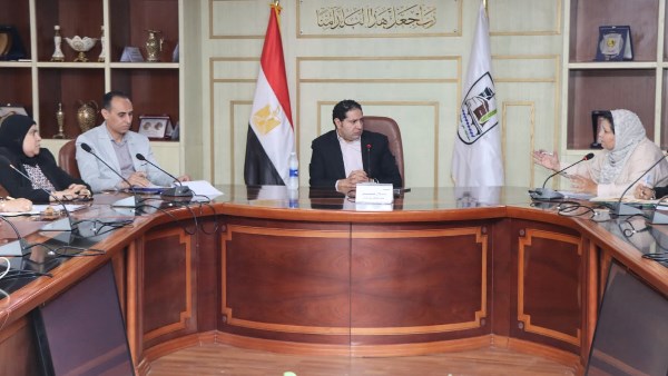 بني سويف..اجتماع لجنة رصد السلبيات لمنع انتشار الأوبئة
