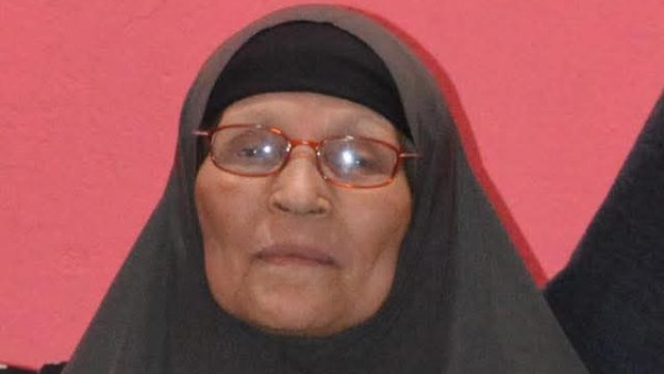 ربة منزل تلحق بزوجها بعد وفاته 