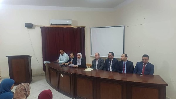 ندوة توعوية حول مزايا برنامج مشروعك لتمكين المرأة والشباب في المنيا ندوة توعوية حول مزايا برنامج مشروعك لتمكين المرأة والشباب في المنيا