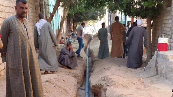 محافظ المنيا يستجيب لشكاوى أهالي قري سمالوط بمد وتدعيم شبكات المياه