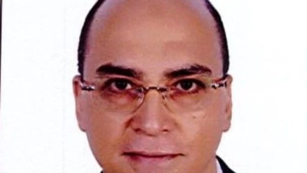 الدكتور ايهاب رفعت 