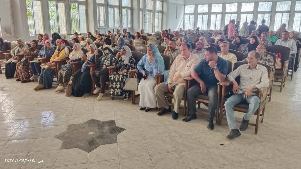 ندوات توعوية وتثقيفية 