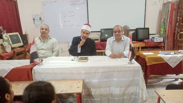 شبابنا أهم .. ندوة توعوية نظمتها مديرية الاوقاف بأسيوط لطلاب مدرسة الشهيد محمد علي مكارم