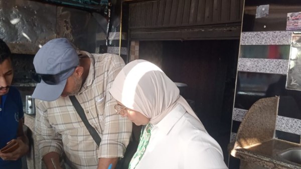 تكثيف الحملات على المطاعم والمولات التجارية لتطبيق قانون العمل الجديد بأسيوط 