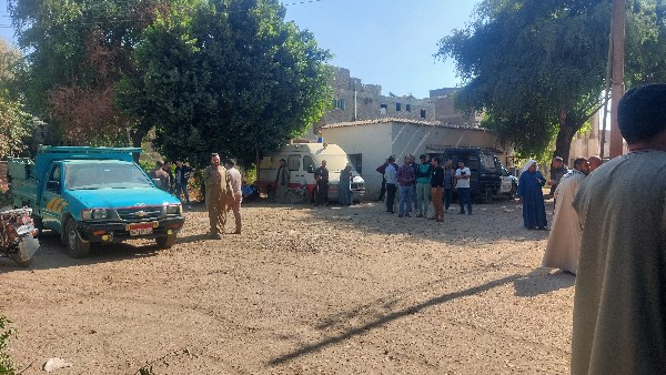  حكاية شقيقان وابنة عمهما حملوا الحقائب وعادوا في النعوش بأسيوط