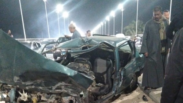 تصادم سيارتين 