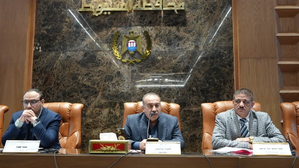 إجتماع المجلس التنفيذي بأسيوط 