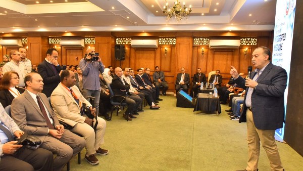 محافظ أسيوط يشهد انطلاق المؤتمر السنوي الخامس للمستشفى العام