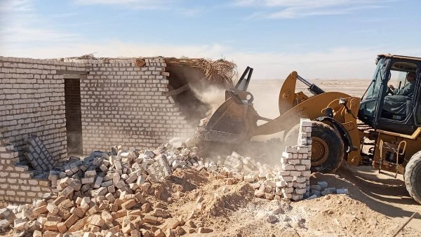 إزالة التعديات بأسيوط 