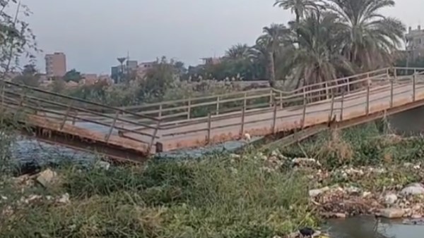 الكوبري المنهار بسوهاج