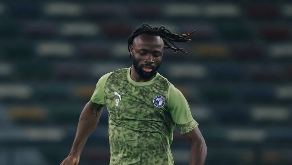 استعداداً للزمالك .. بيراميدز يؤدي أول تدريباته في أبوظبي