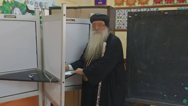 المطران تكلا