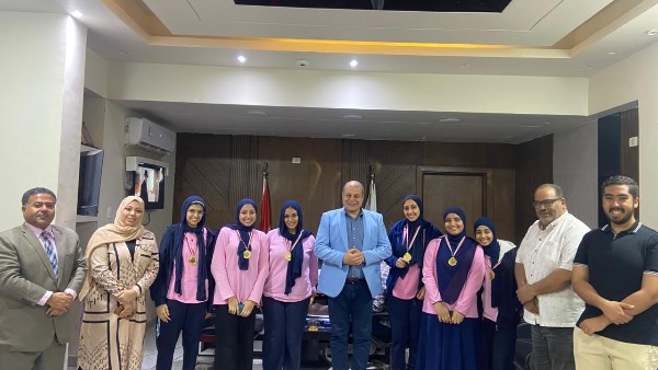 الفائزات بمسابقة ناسا