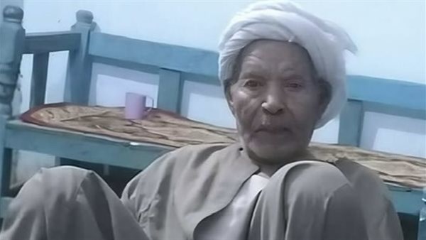 الحاج مصطفى محمد اقدم معمر وحافظ للقران الكريم 