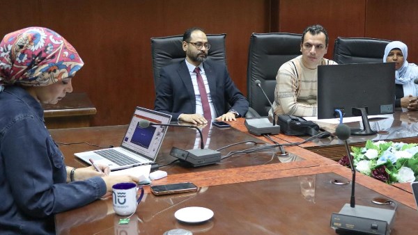 كلية السياحة والفنادق تتأهل لتمثيل جامعة الأقصر في المنافسة الوطنية بجائزة مصر للتميز الحكومي