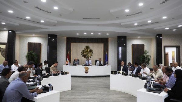 جانب من الاجتماع جانب من الاجتماع