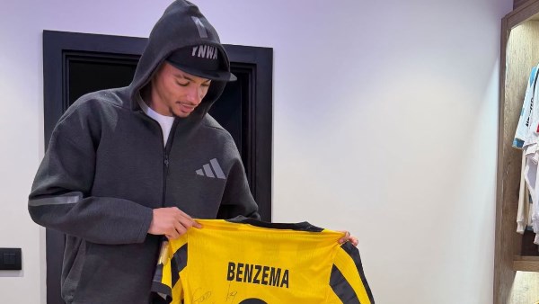 هوجو إيكيتيكي