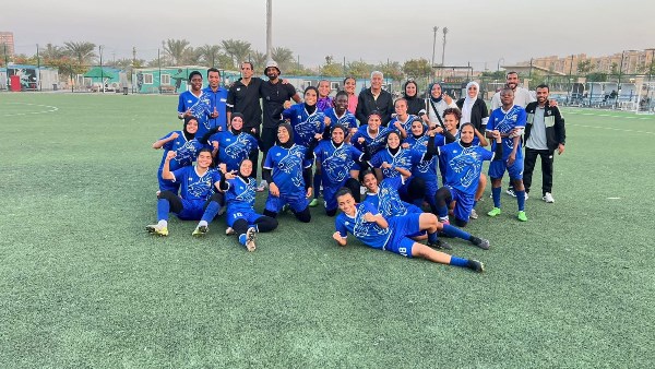 سيدات المقاولون