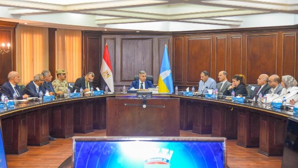 اجتماع موسع بمحافظة الإسكندرية