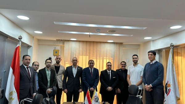 اجتماع بحزب الجبهة الوطنية بالإسكندرية