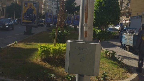 تركيب سلات مهملات بشوارع الإسكندرية