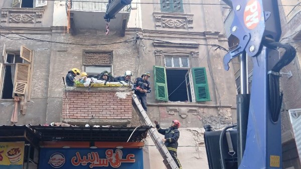 إنقاذ سيدة مسنة بكرموز بالإسكندرية 