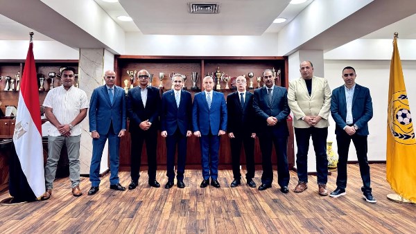 الإسماعيلية تبدأ أولى خطواتها في دعم مجلس إدارة النادي الجديد الإسماعيلية تبدأ أولى خطواتها في دعم مجلس إدارة النادي الجديد