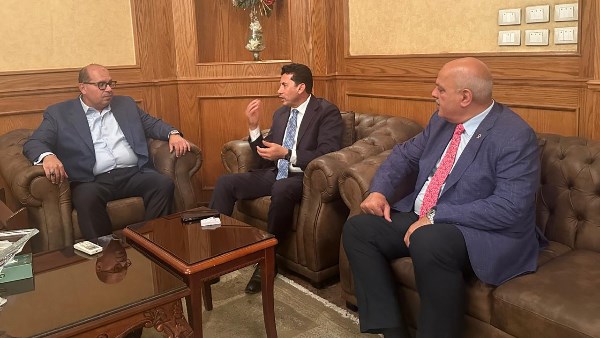 اجتماعات مشتركة بين وزير الرياضة ورئيس الأولمبية لبحث شئون الاتحادات وبرامج إعداد المنتخبات القومية