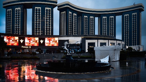 شاشات عرض بمدينة العلمين الجديدة  شاشات عرض بمدينة العلمين الجديدة