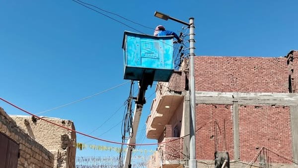 قطع الكهرباء 