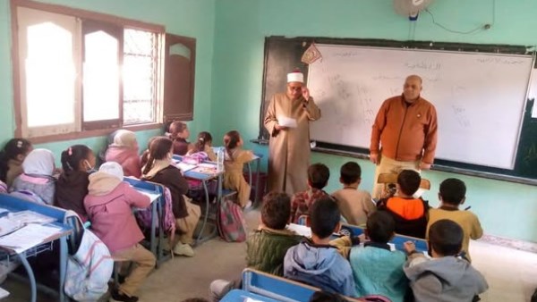 شيخ الازهر خلال الجولة 