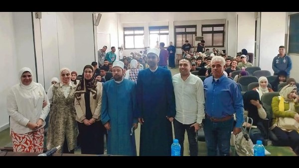 خلال اللقاء 