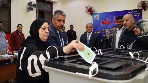 خلال الجولة 