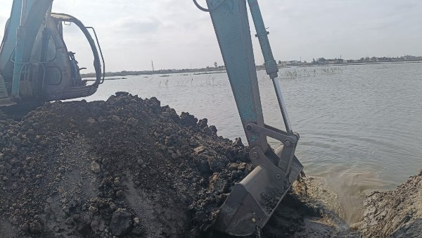 استمرارًا لأعمال الموجة 27 لإزالة التعديات بجنوب بورسعيد