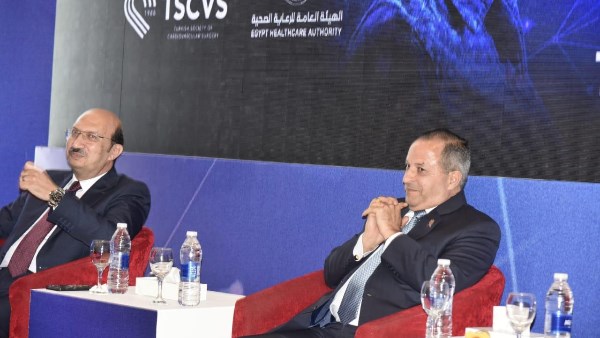 محافظ بورسعيد يشهد فعاليات المؤتمر السنوي الثامن والعشرين للجمعية المصرية لجراحة القلب والصدر