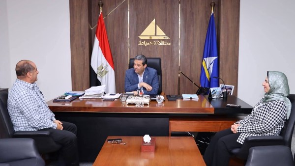 محافظ دمياط 