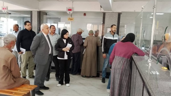 سكرتير المحافظة 