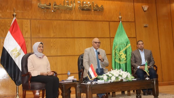 جانب من اللقاء